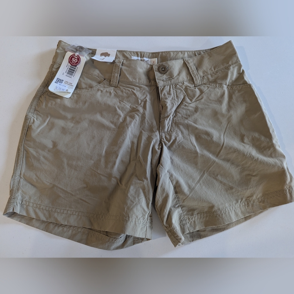 Mountain Khakis Hiking Shorts Womens 4 Tan Nylon Relaxed Fit Low Rise Zip Pocket